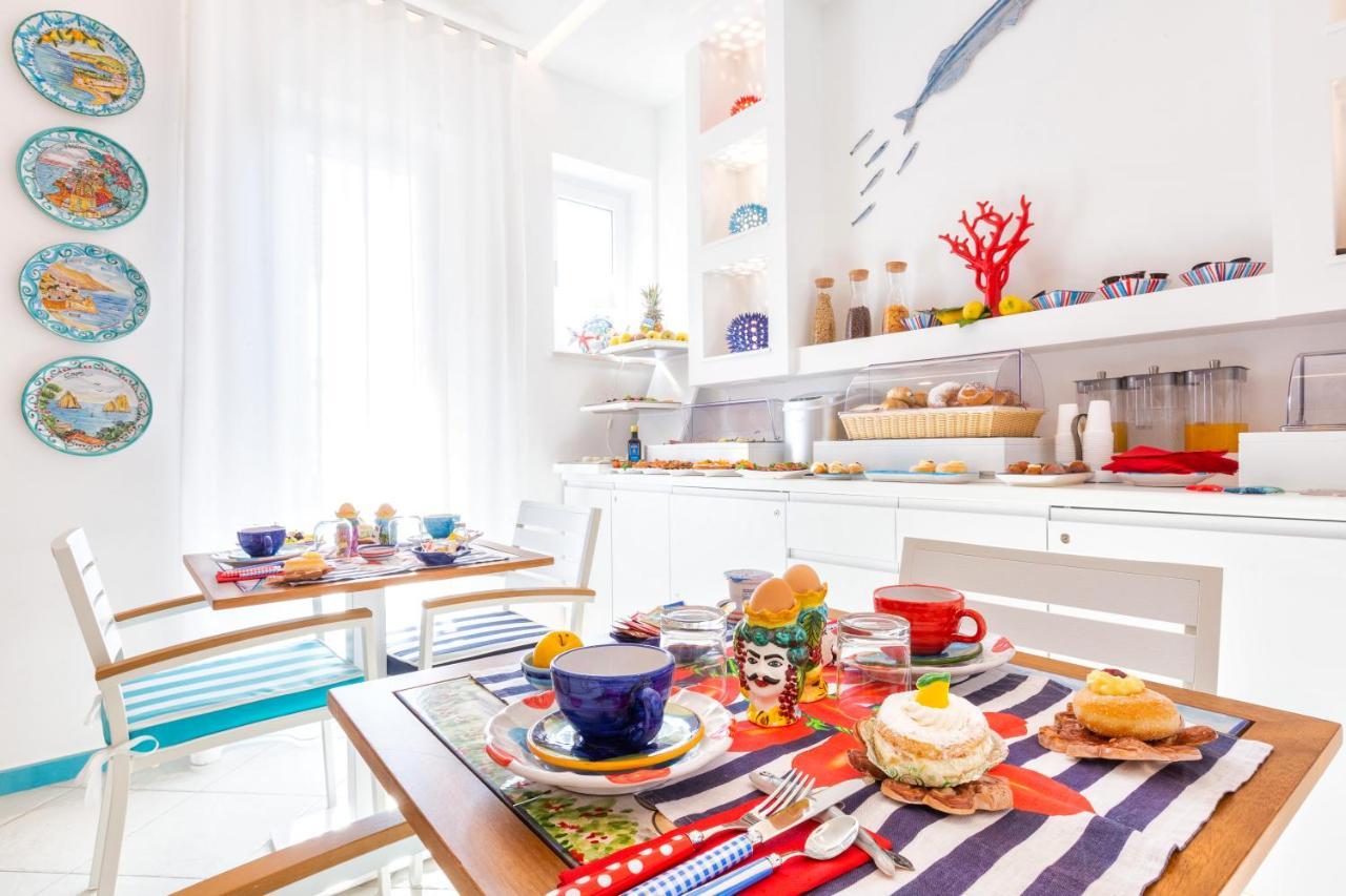Yourhome - Sersale Suites Sorrento Kültér fotó