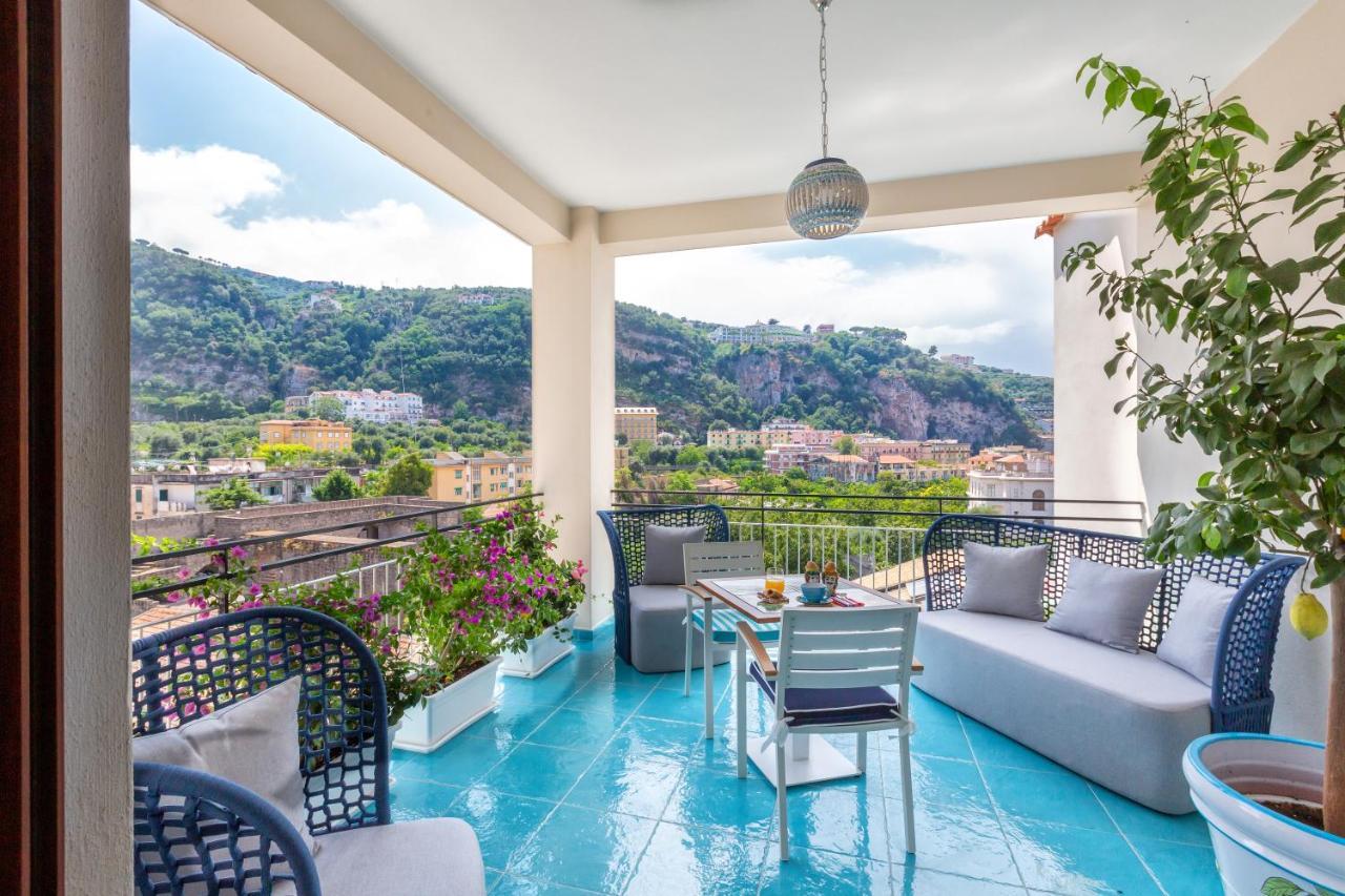 Yourhome - Sersale Suites Sorrento Kültér fotó