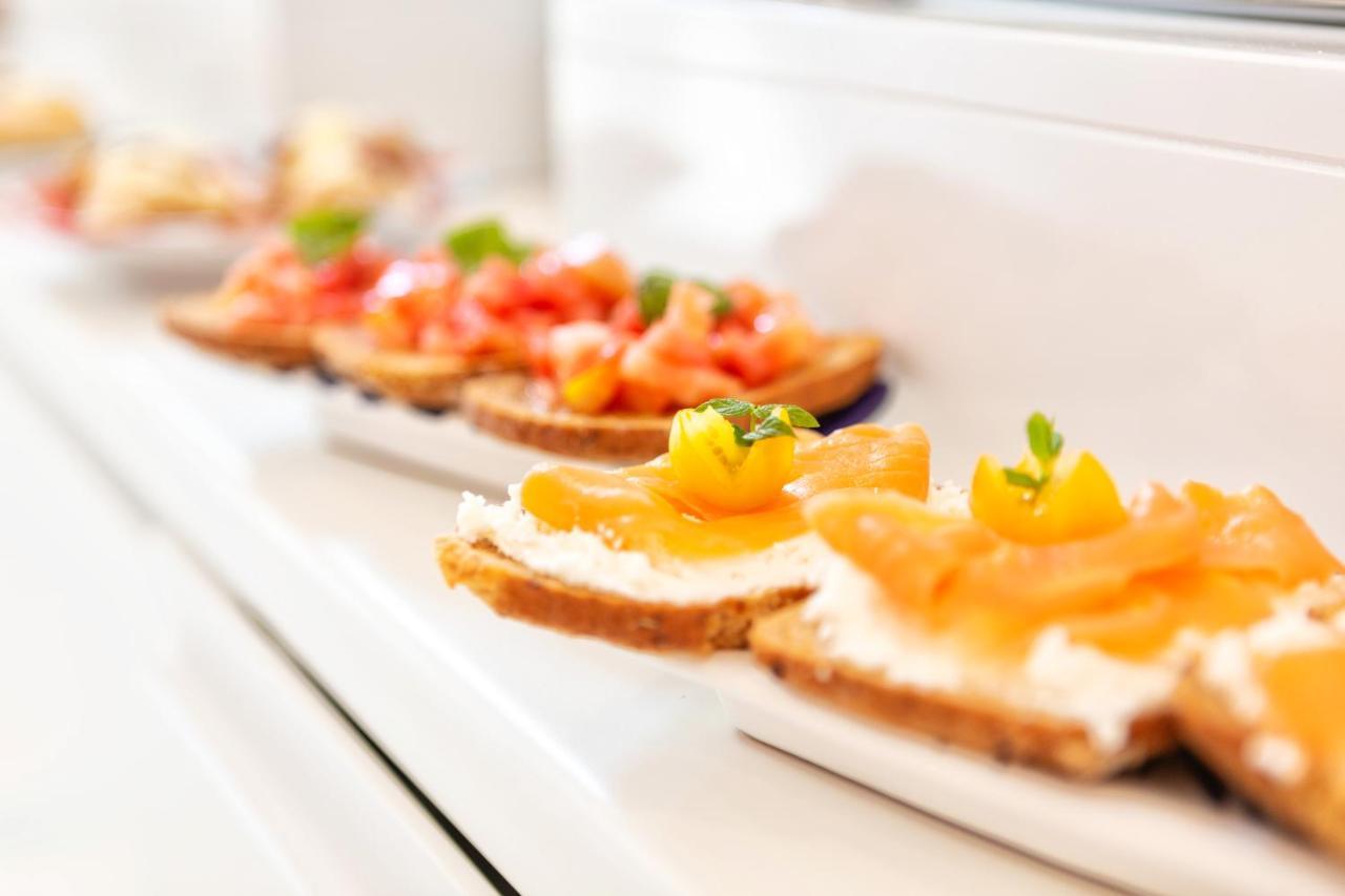 Yourhome - Sersale Suites Sorrento Kültér fotó