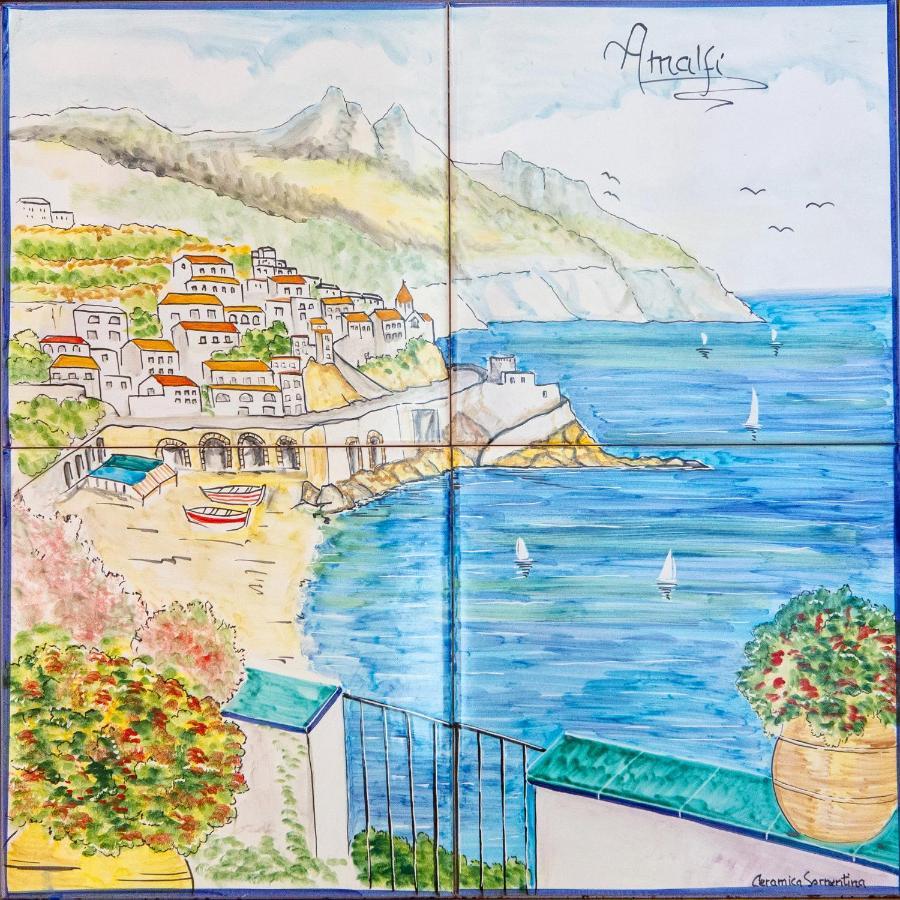 Yourhome - Sersale Suites Sorrento Kültér fotó