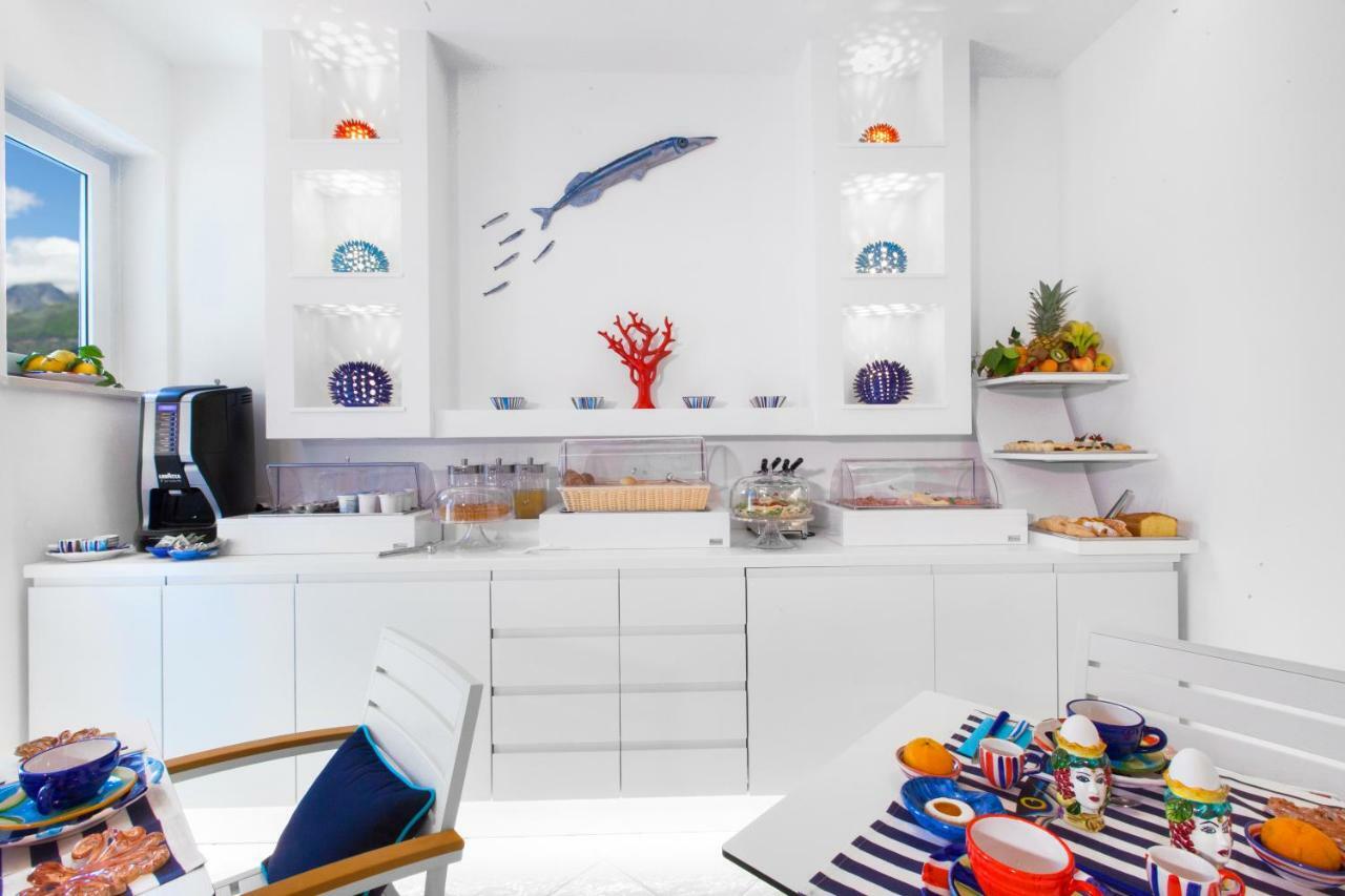 Yourhome - Sersale Suites Sorrento Kültér fotó