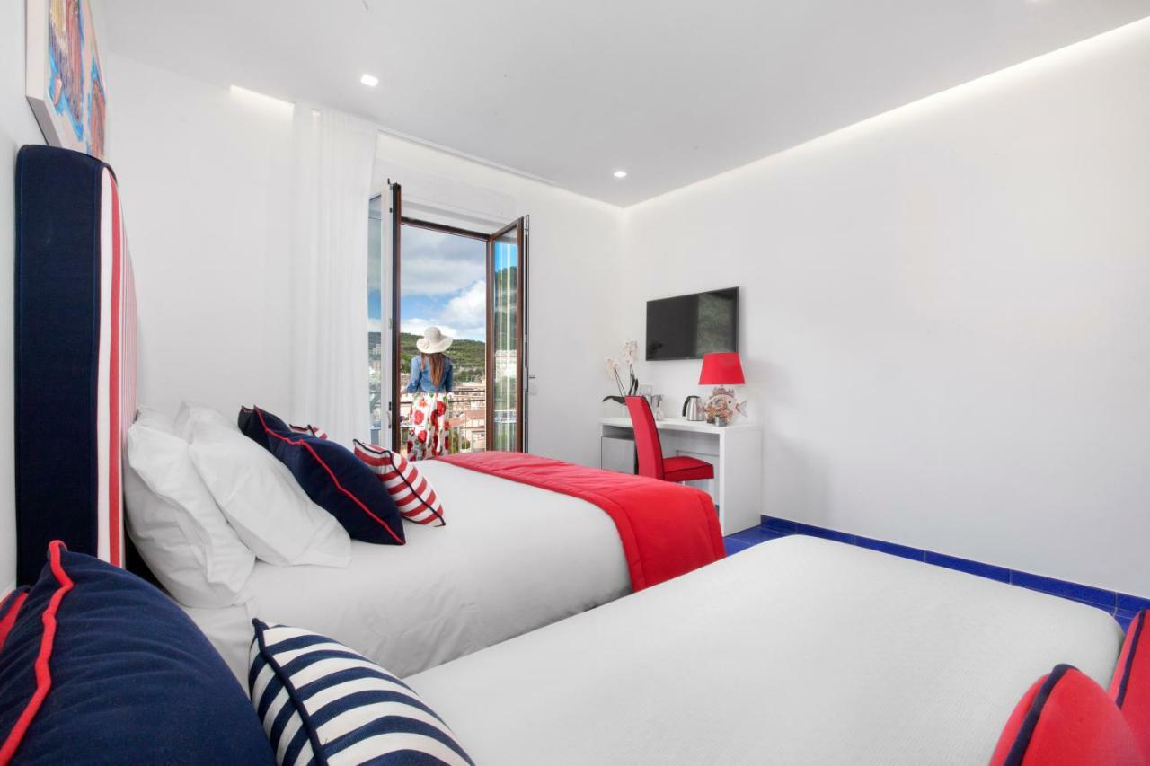 Yourhome - Sersale Suites Sorrento Kültér fotó