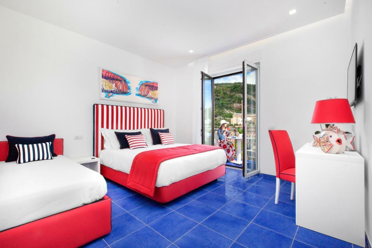 Yourhome - Sersale Suites Sorrento Kültér fotó